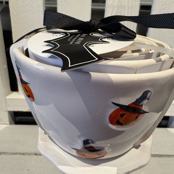 Rae Dunn Artisan Collection Ceramic Pumpkin 🎃 Measuring Cups - Picture 3 of 3